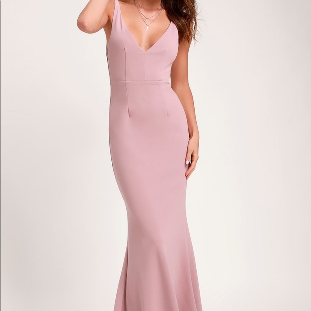 Lulu’s Light Pink V Neck Sleeveless Maxi Dress